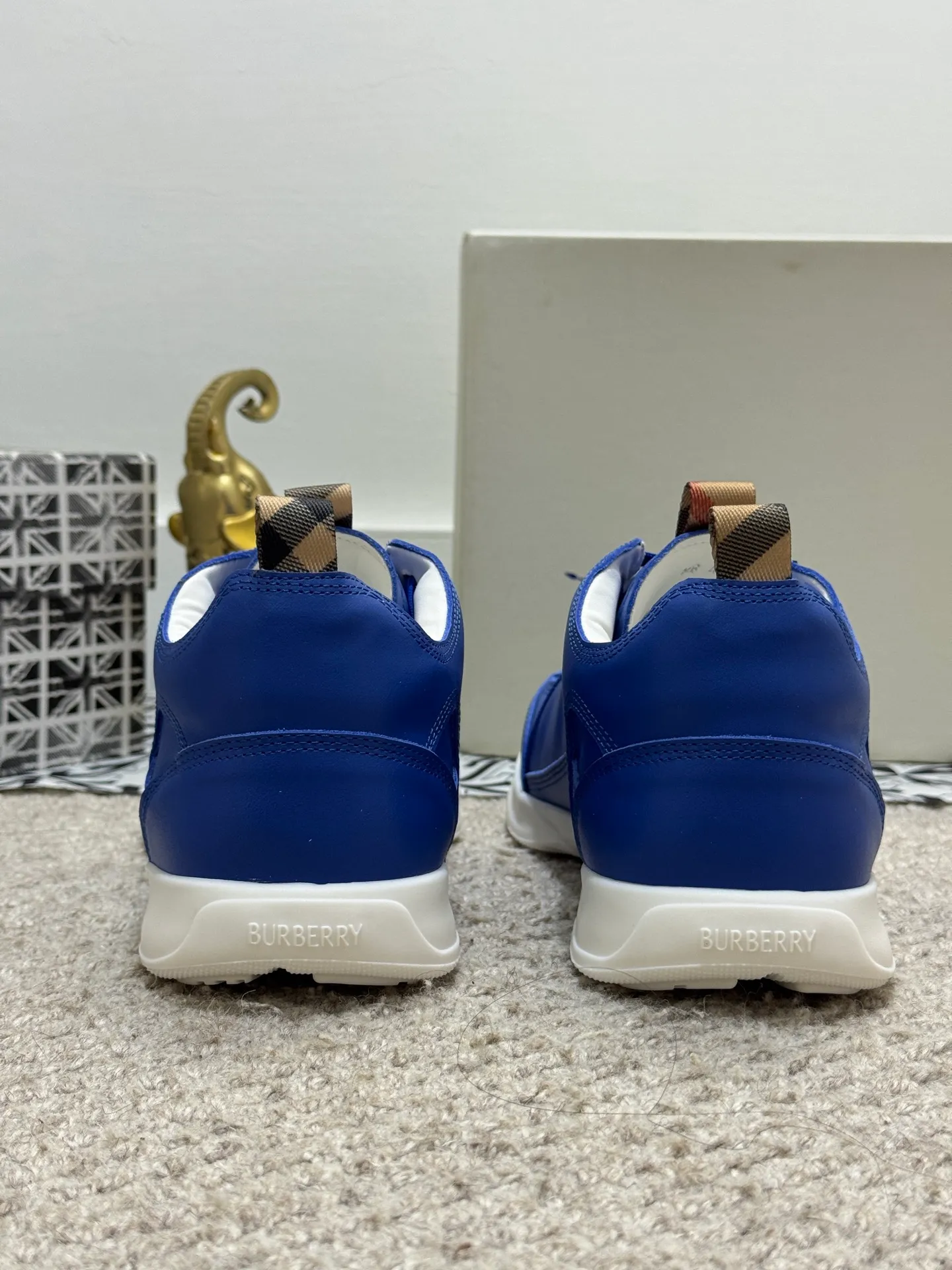 Men's shoes 💰420 [New style] 🐝🐝 [BURBERRY] Burberry - high-end quality original order 🔍🔍🔍 Upper: imported 🔝 calfskin, brand knitted pattern, tongue brand cloth label, lining: sheepskin lining, - outsole: rubber; two-color molded outsole, ultra-high quality control·fine workmanship: highlighted (high-end·luxury·grade) Size :38-44 (45 customized